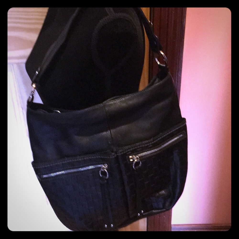 Giani Bernini Bucket hobo bag